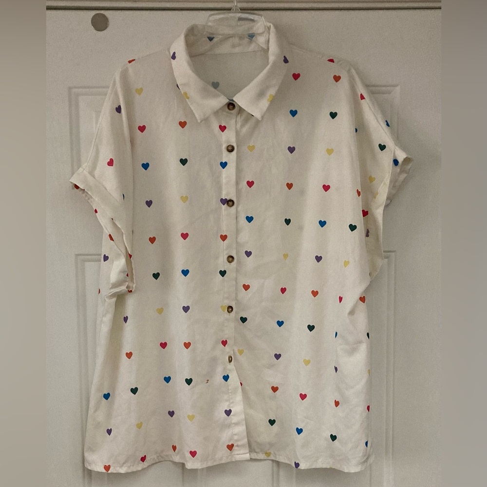 💖💛💜♥️💙💚🧡SHEIN Multicolor Heart Button Down Collard and Folded Sleeve Blouse